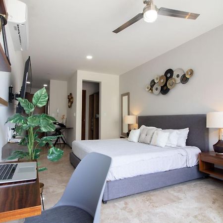 Luxury Dep Whit Pool Apartment Плая дел Кармен Екстериор снимка